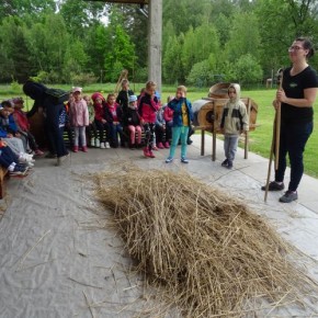 Wycieczka z okazji Dnia Dziecka do Leśnej Osady 