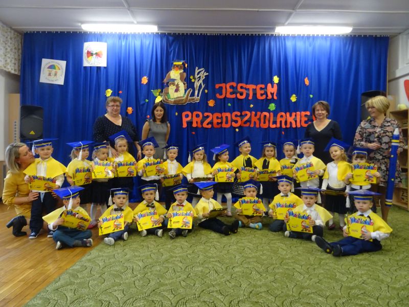 Pasowanie na przedszkolaka w grupie 