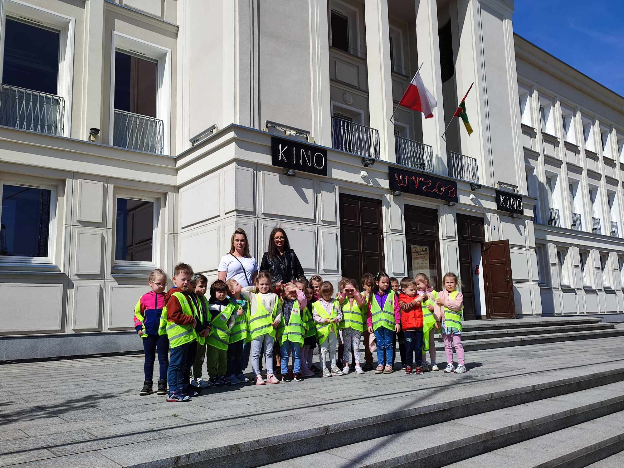 Wyjazd na spektakl ,,Roszpunka