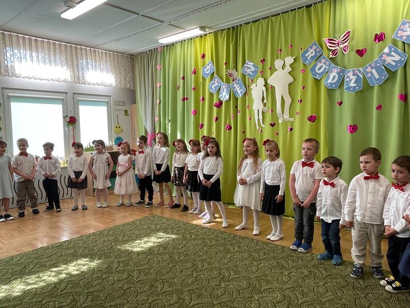 Dzień Rodziny oraz pożegnanie starszaków w grupie 